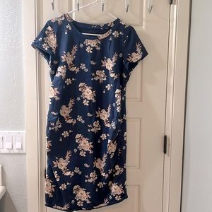 Floral body con maternity dress.